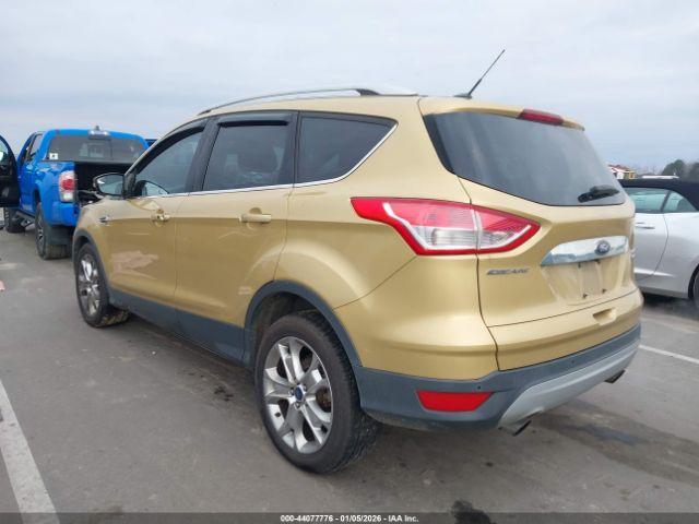Ford Escape Titanium Image 4
