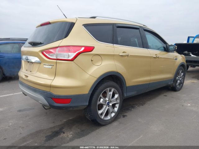 Ford Escape Titanium Image 2