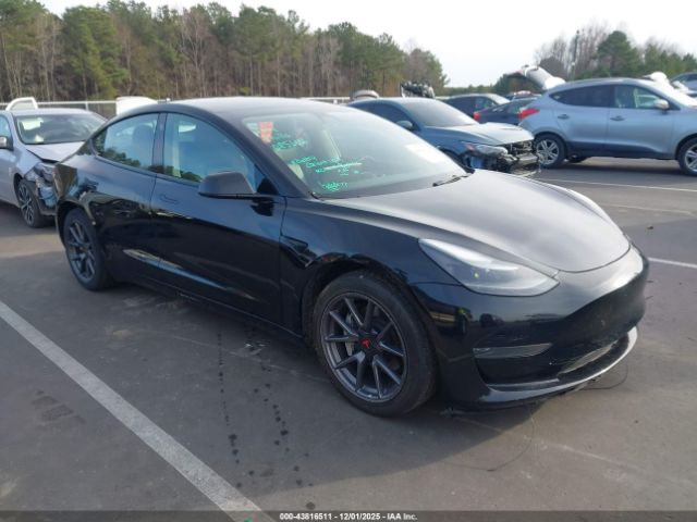 Tesla Model 3 Standard Range Plus Rear-wheel Drive Image 1