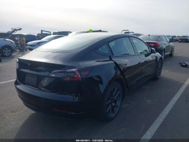 Tesla Model 3 Standard Range Plus Rear-wheel Drive Image 5