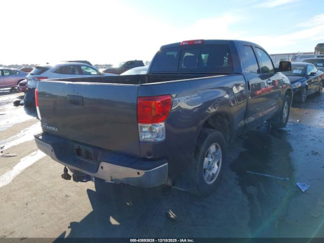 Toyota Tundra Limited 5.7l V8 Image 2