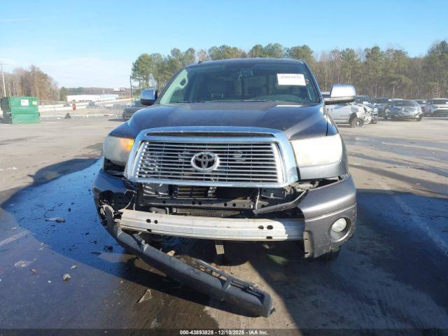 Toyota Tundra Limited 5.7l V8 Image 12