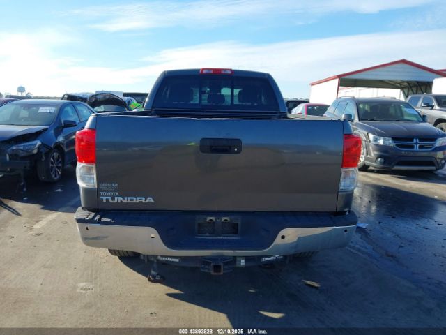 Toyota Tundra Limited 5.7l V8 Image 16