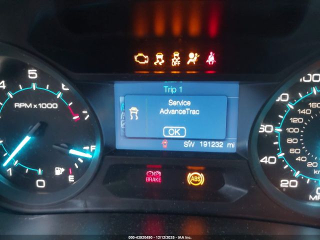 Ford Explorer Xlt Image 16