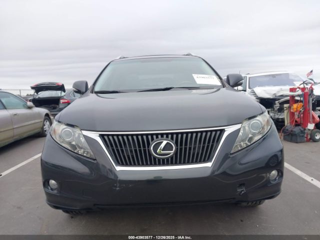 Lexus RX Image 4