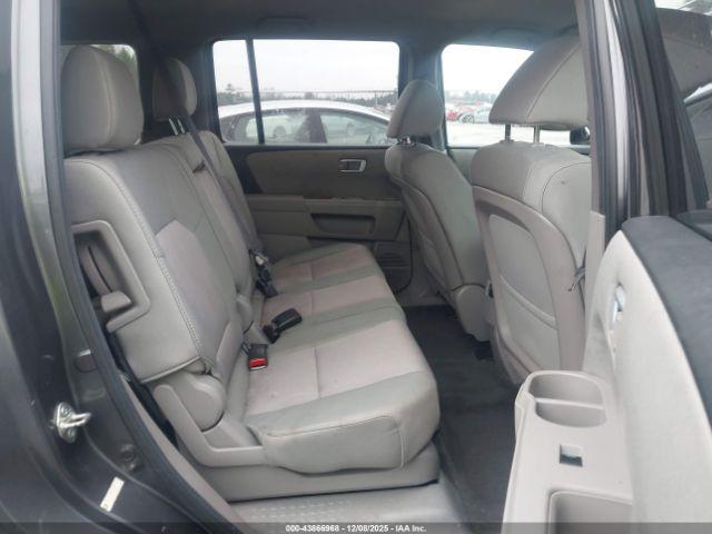 Honda Pilot Ex Image 10