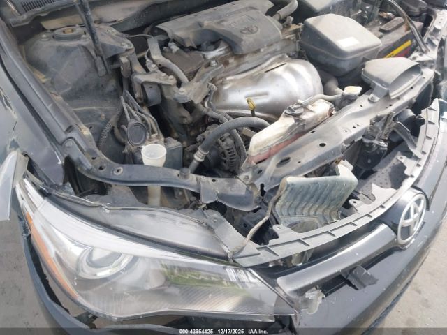 Toyota Camry Se Image 14