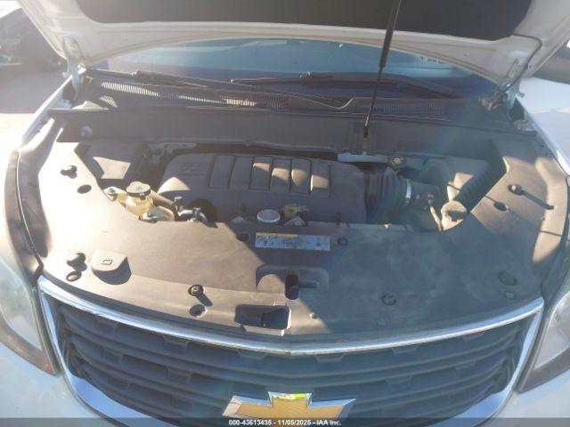 Chevrolet Traverse Ls Image 9