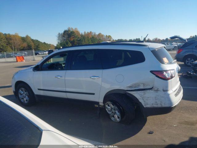 Chevrolet Traverse Ls Image 16