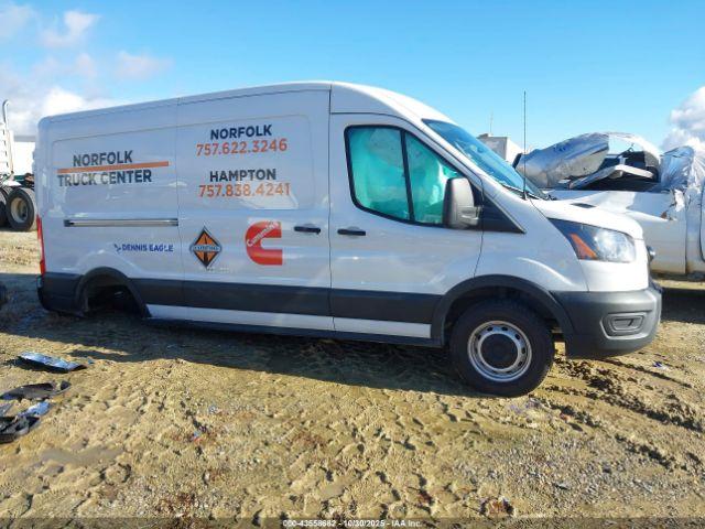 Ford Transit Image 3