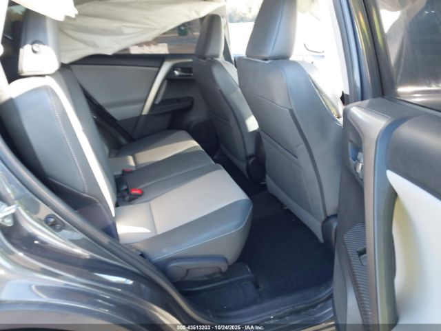 Toyota RAV4 Limited Image 14