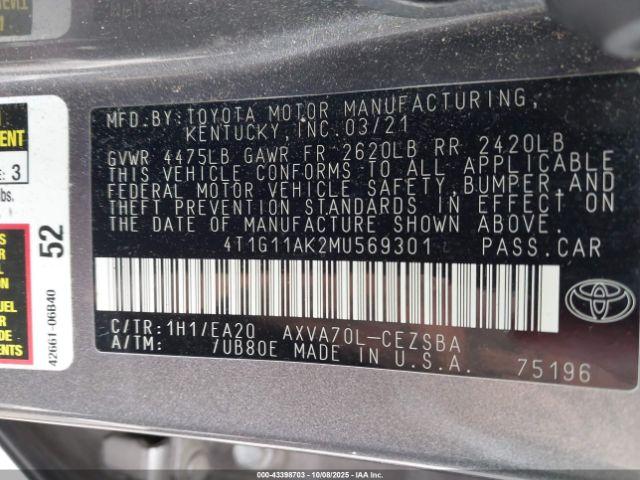 Toyota Camry Se Image 13