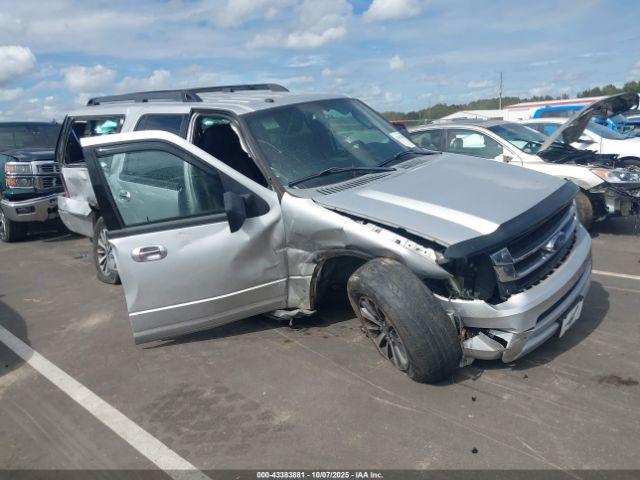  Salvage Ford Expedition