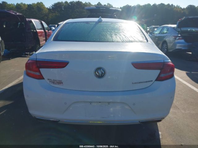 Buick LaCrosse Essence Image 6