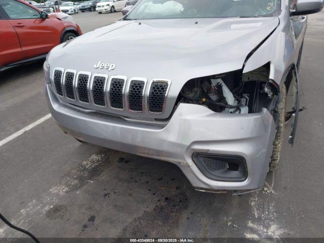 Jeep Cherokee Latitude Lux 4x4 Image 10