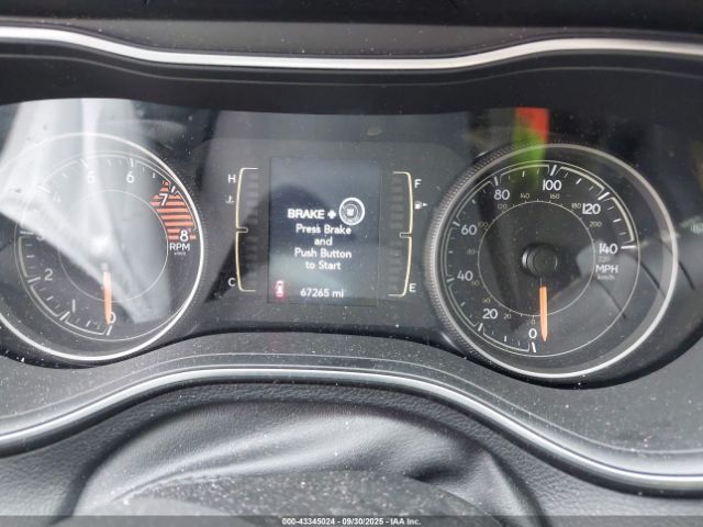 Jeep Cherokee Latitude Lux 4x4 Image 11