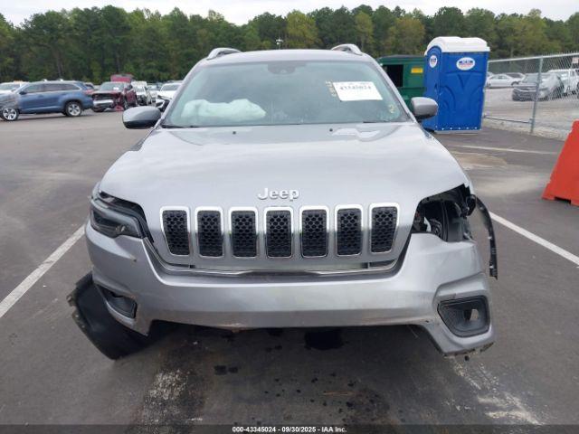 Jeep Cherokee Latitude Lux 4x4 Image 5