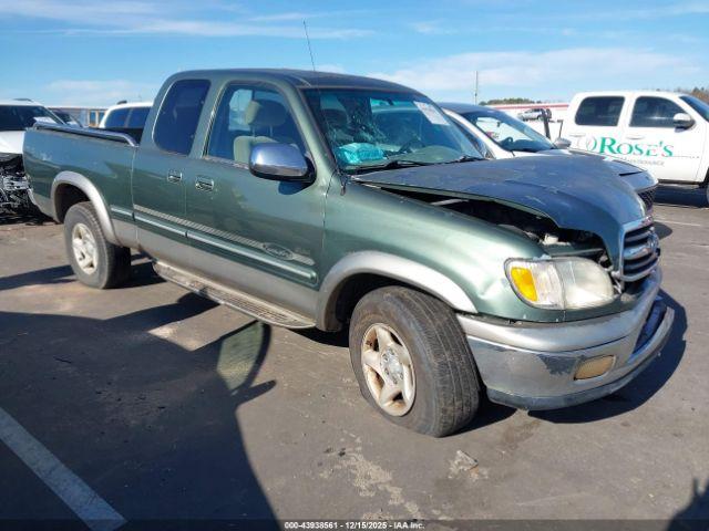  Salvage Toyota Tundra