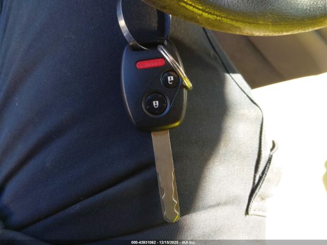 Honda Insight Image 10