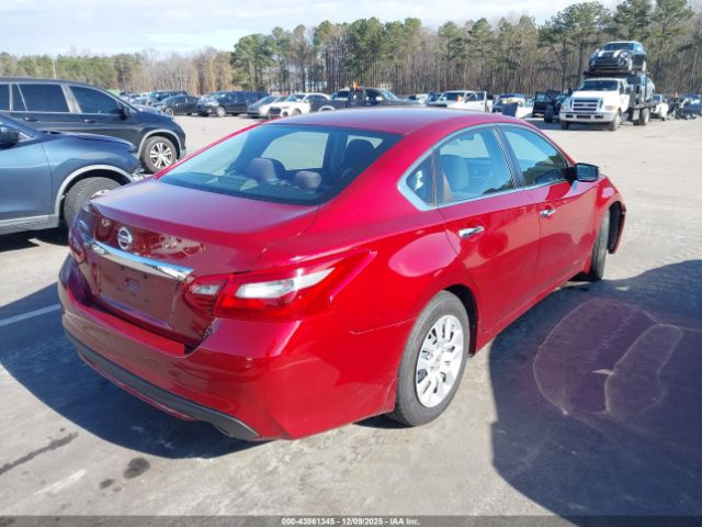 Nissan Altima 2.5 S Image 10