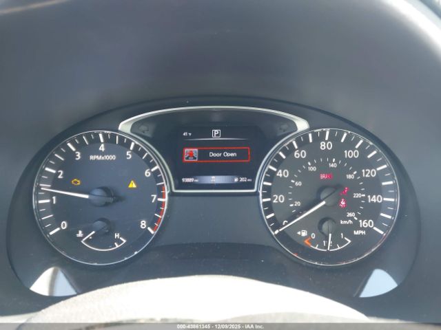 Nissan Altima 2.5 S Image 5