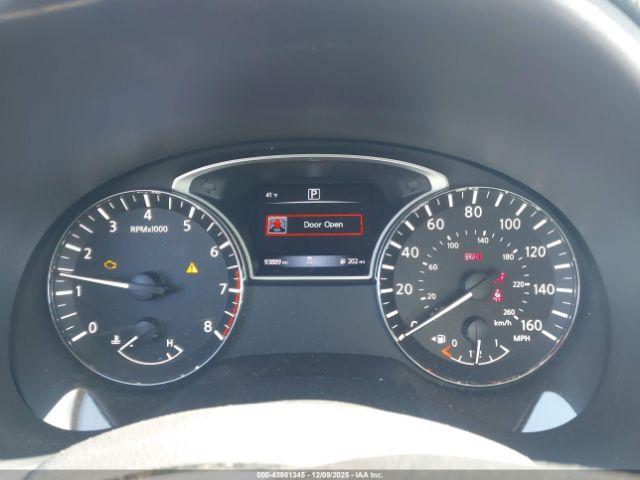 Nissan Altima 2.5 S Image 5