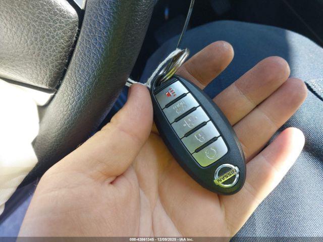 Nissan Altima 2.5 S Image 8