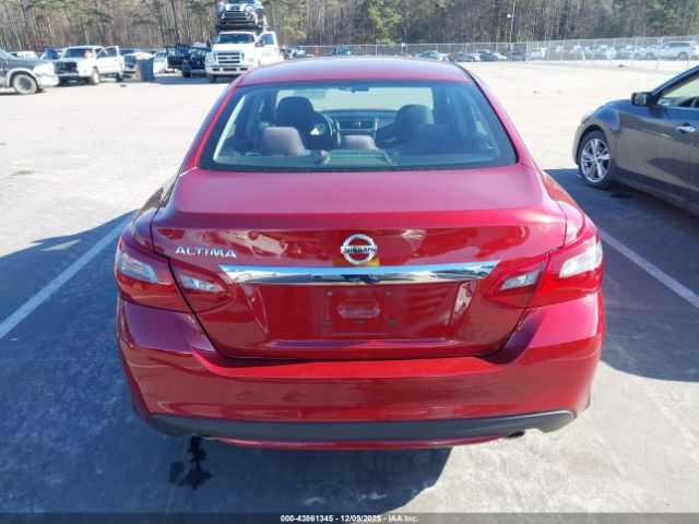 Nissan Altima 2.5 S Image 13