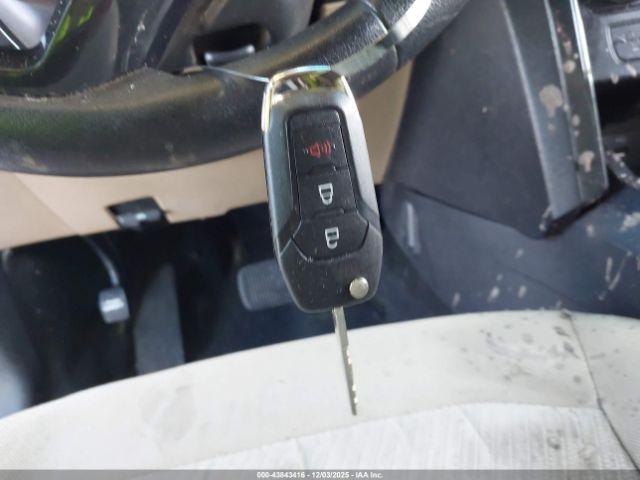 Ford Explorer Image 6