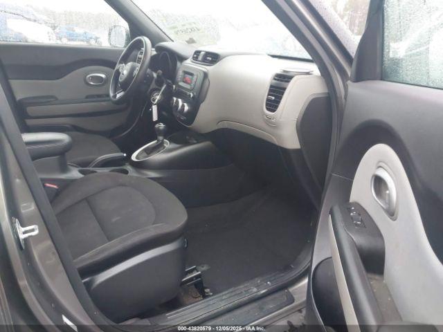 Kia Soul Image 15