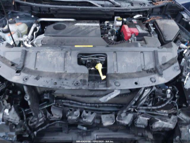 Nissan Rogue Sv Fwd Image 6