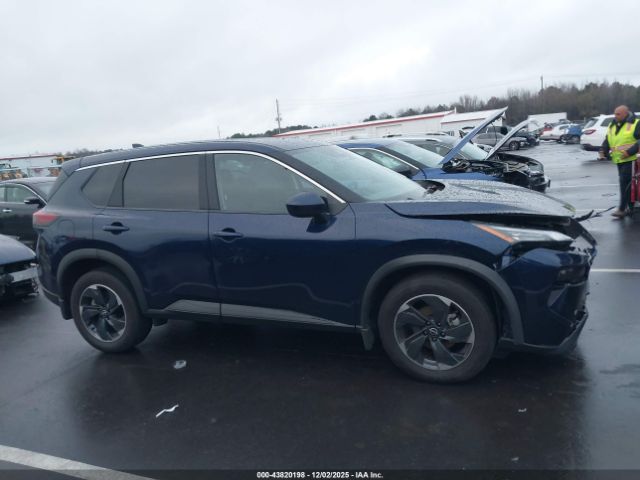 Nissan Rogue Sv Fwd Image 13