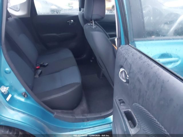 Nissan Versa Sv Image 4