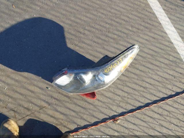 Toyota Corolla Le Image 7