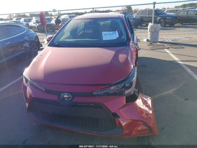 Toyota Corolla Le Image 10