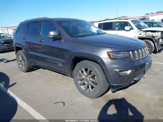  Salvage Jeep Grand Cherokee