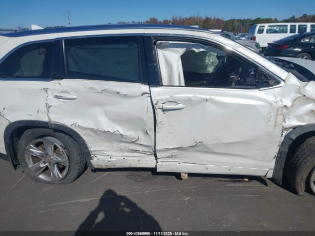 Toyota Highlander Limited Platinum V6 Image 9