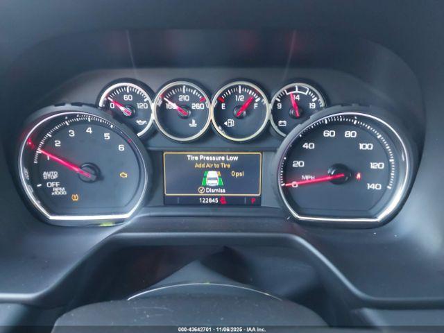 Chevrolet Tahoe 2wd Lt Image 11