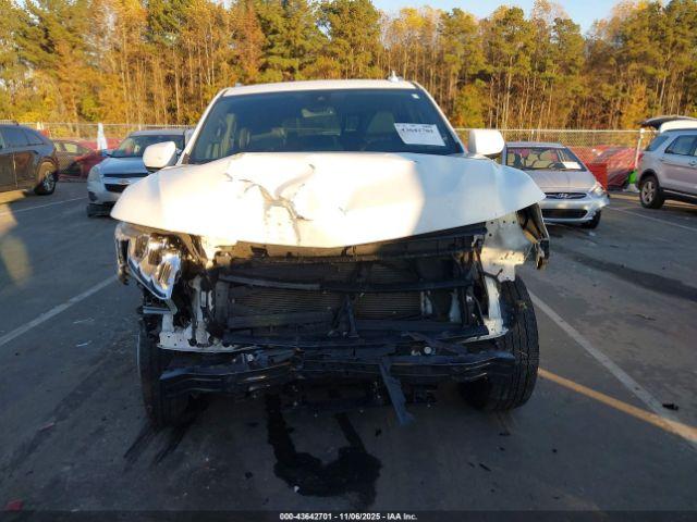 Chevrolet Tahoe 2wd Lt Image 12