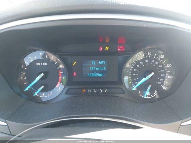 Ford Fusion S Image 3