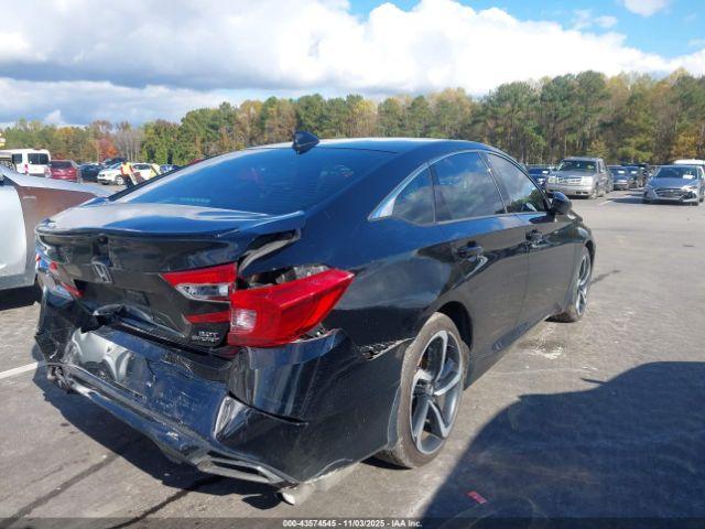 Honda Accord Sport 2.0t Image 6