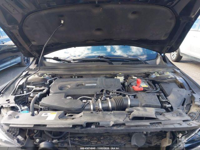 Honda Accord Sport 2.0t Image 9