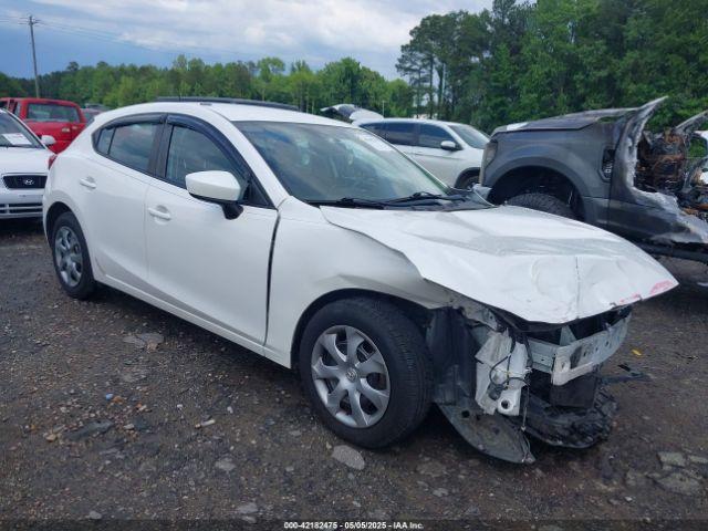  Salvage Mazda Mazda3
