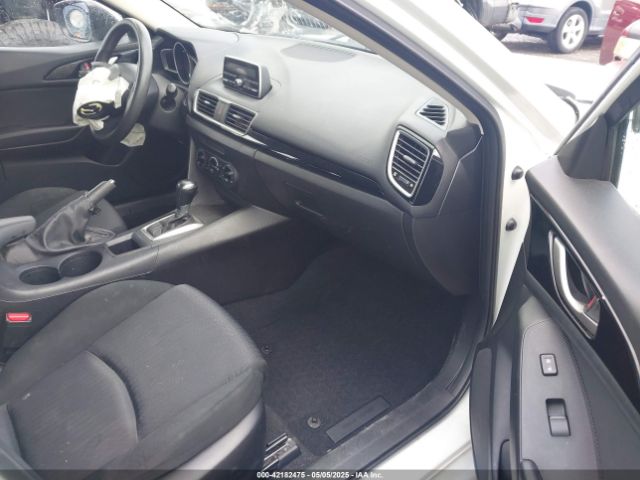 Mazda Mazda3 I Sport Image 3