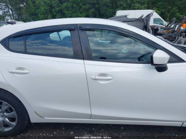 Mazda Mazda3 I Sport Image 14