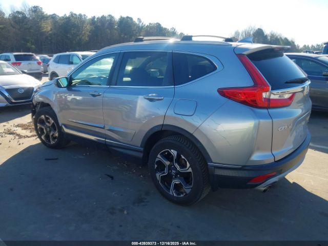 Honda CR-V Touring Image 9