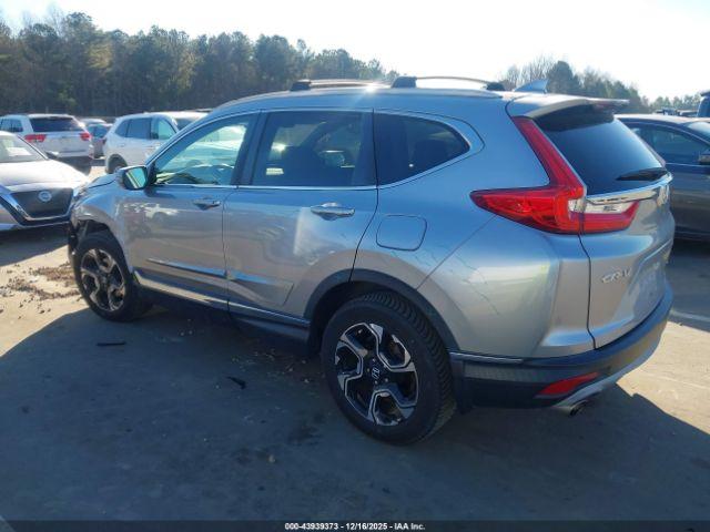 Honda CR-V Touring Image 9