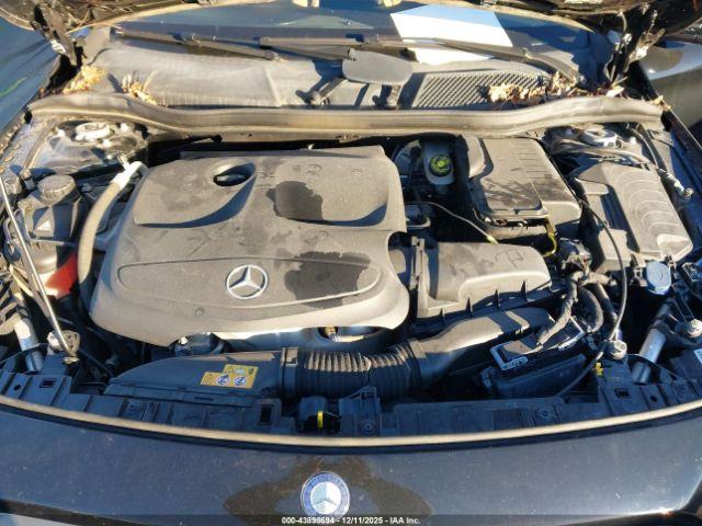 Mercedes-Benz GLA Image 4