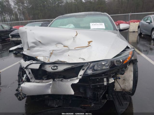 Kia Optima Ex Image 14