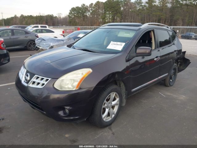 Nissan Rogue Sv Image 2